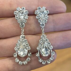 Vintage Genuine Austrian Crystal Drop Chandelier Dangle Formal Bridal Earrings